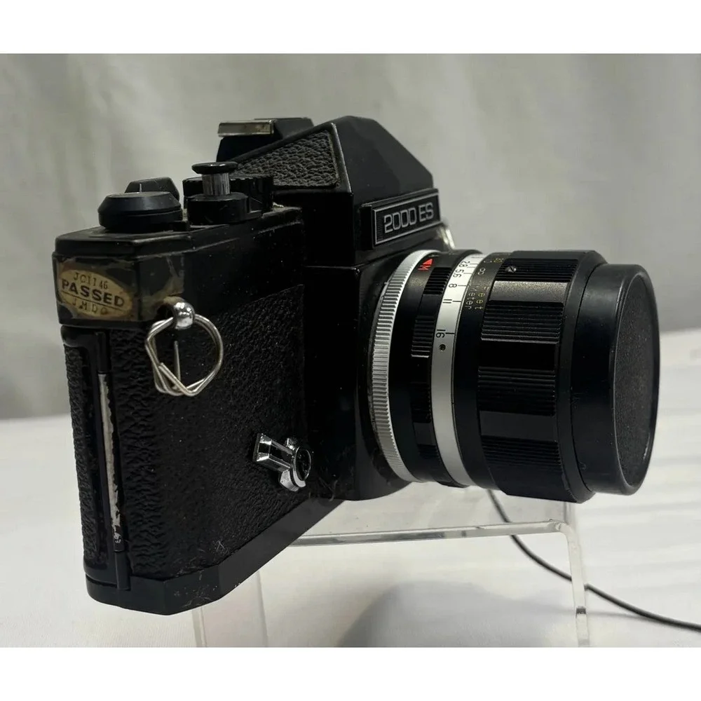Vintage Sears Ricoh 2000 ES 35mm SLR Camera Kit w/ Lenses Flash Foam Case